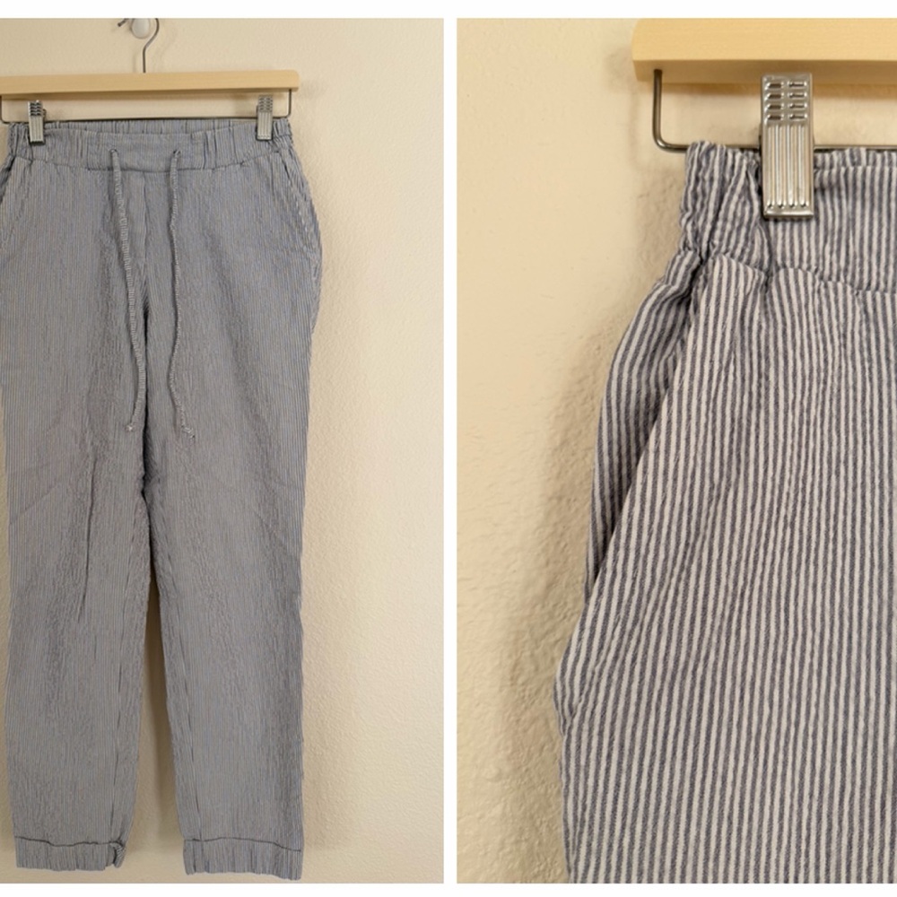 Women’s Blue Striped Chinos. W027